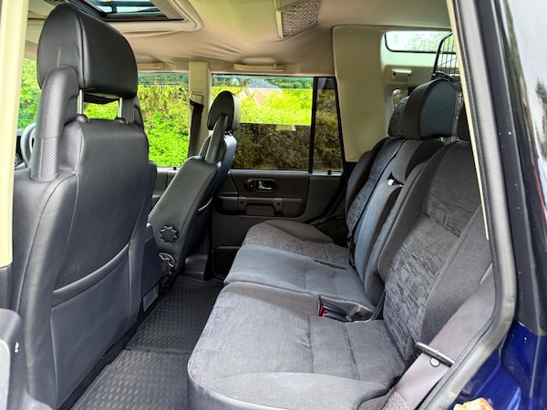 Used Land Rover Discovery 2003 for sale - 74585792: Photo 44