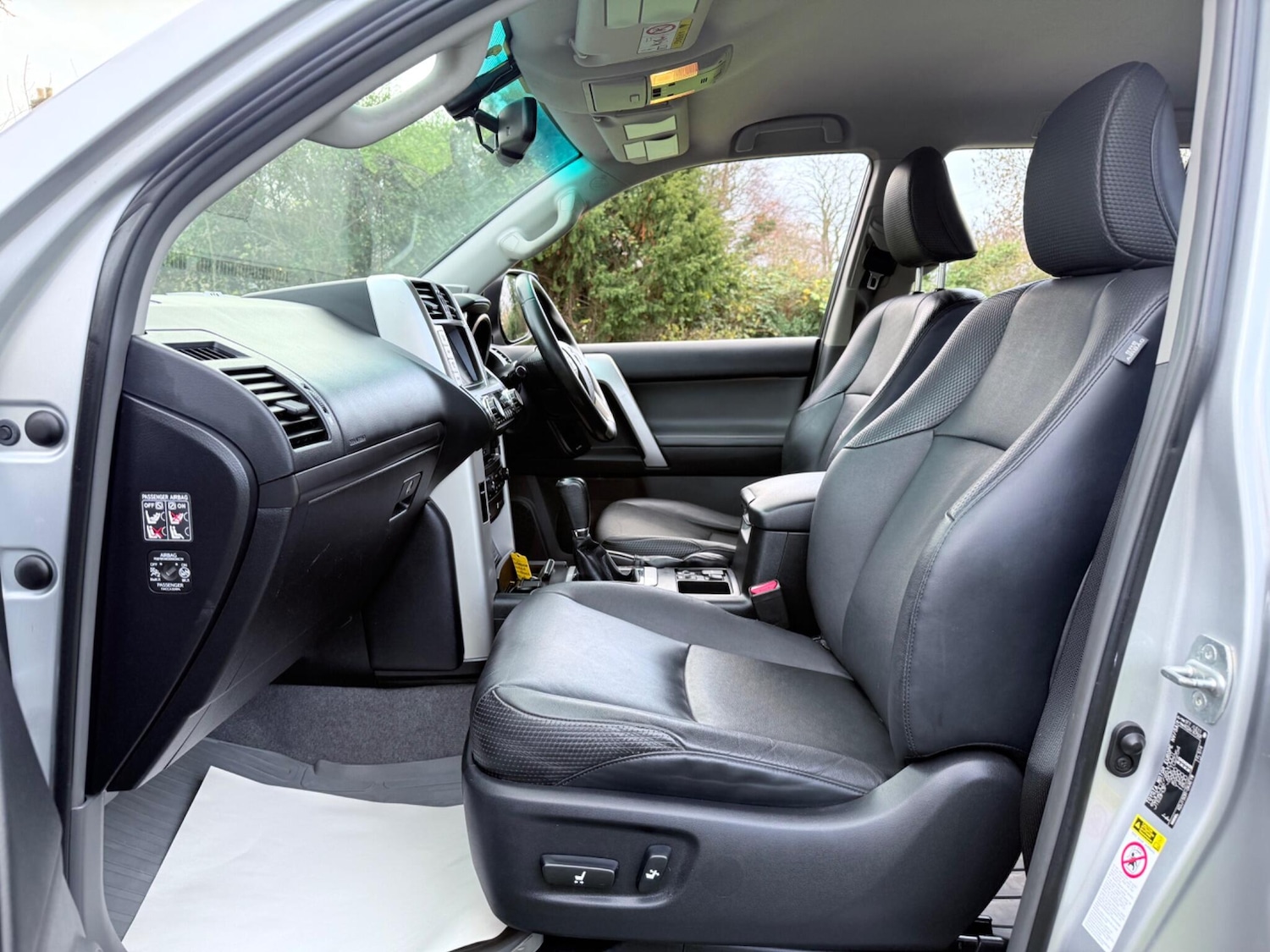 Used Toyota Land Cruiser 2013 for sale - 76865452: Photo 33