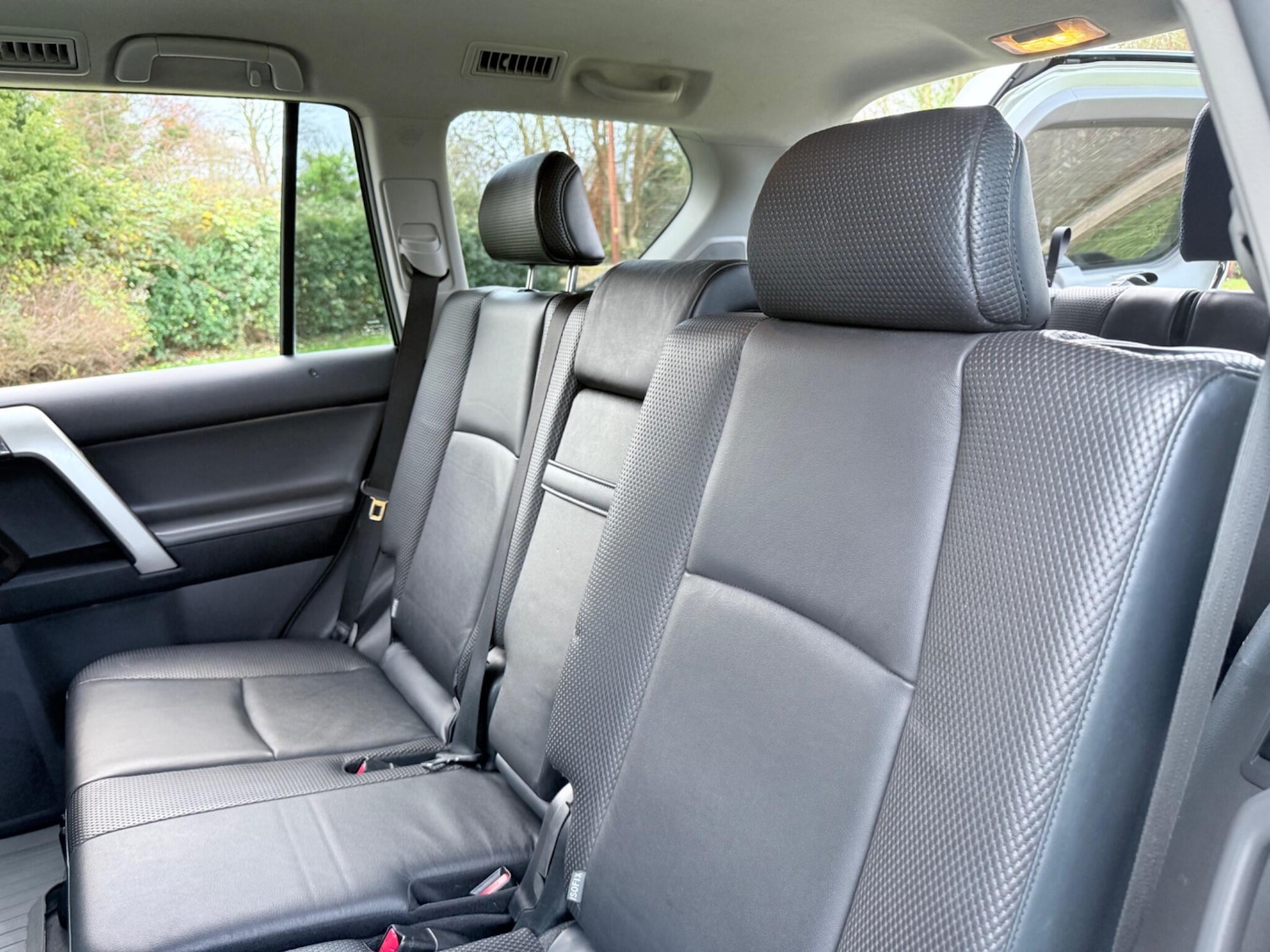 Used Toyota Land Cruiser 2013 for sale - 76865452: Photo 38