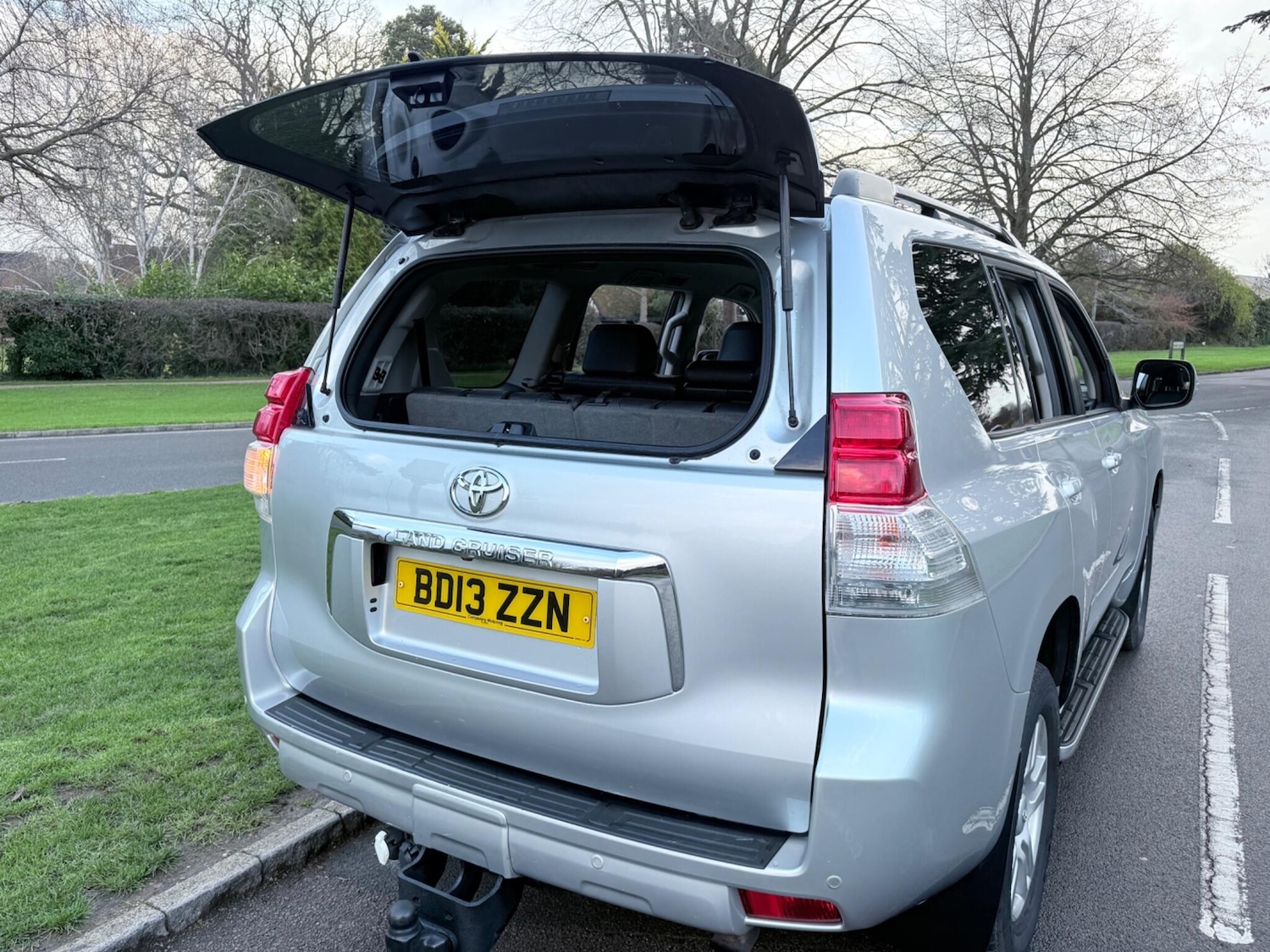 Used Toyota Land Cruiser 2013 for sale - 76865452: Photo 53