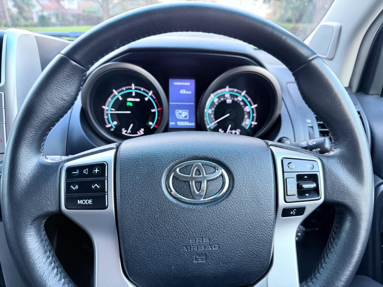 Used Toyota Land Cruiser 2013 for sale - 76865452: Photo 57