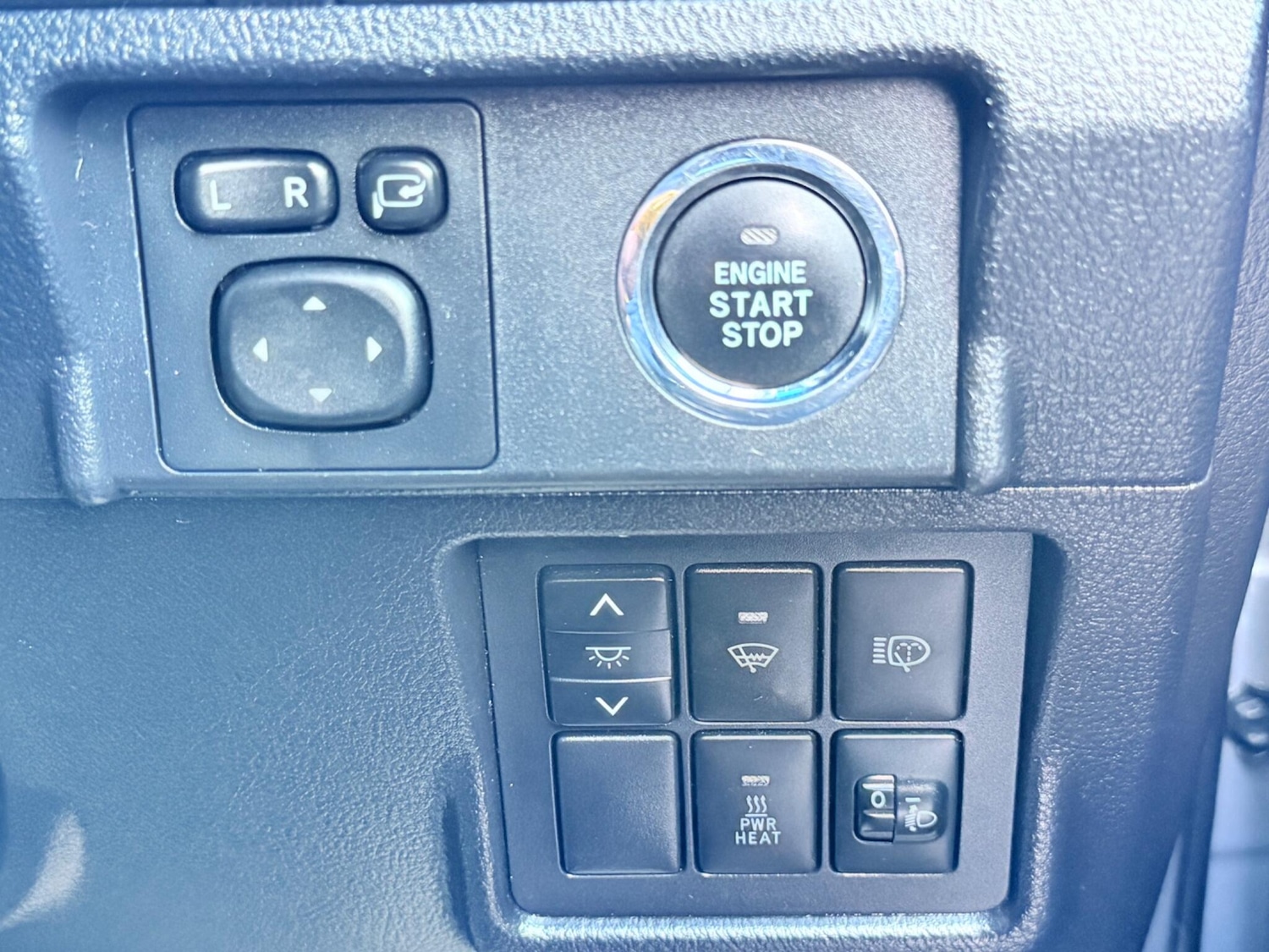 Used Toyota Land Cruiser 2013 for sale - 76865452: Photo 71