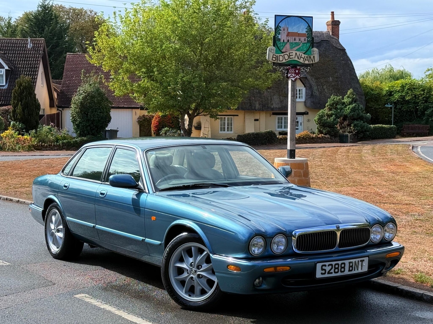Used Jaguar XJ 1998 for sale - 76988759: Photo 1