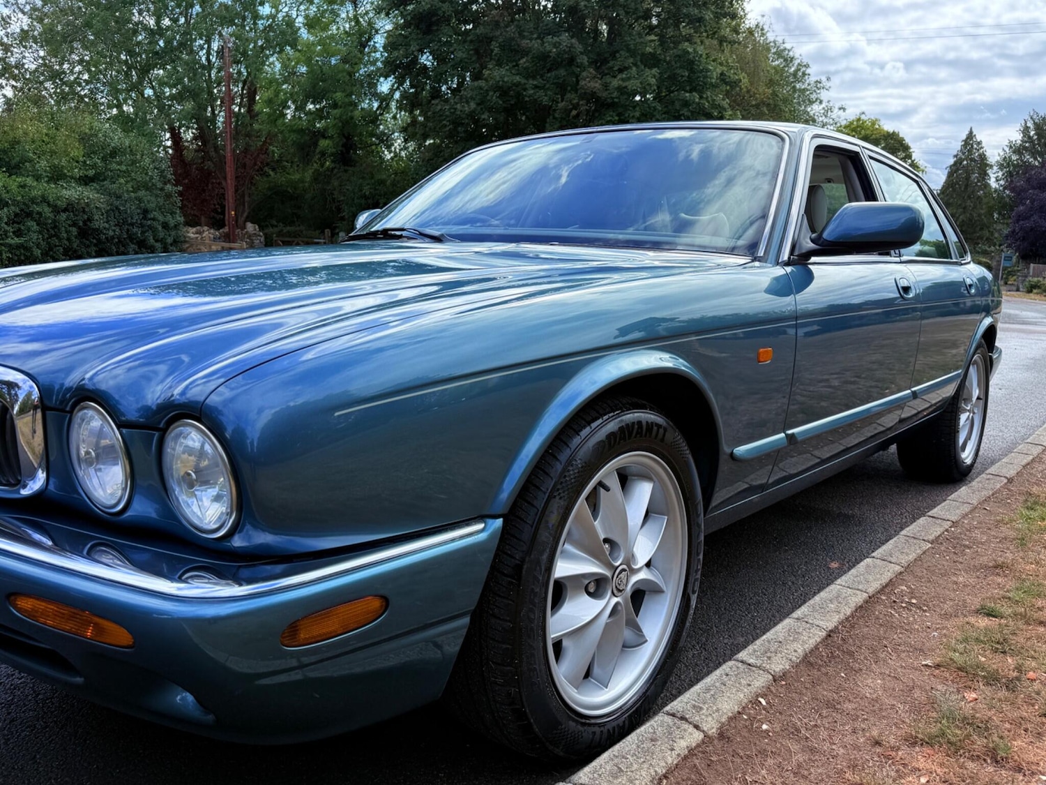 Used Jaguar XJ 1998 for sale - 76988759: Photo 16