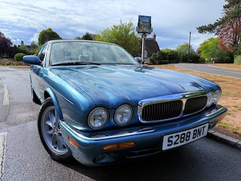 Used Jaguar XJ 1998 for sale - 76988759: Photo