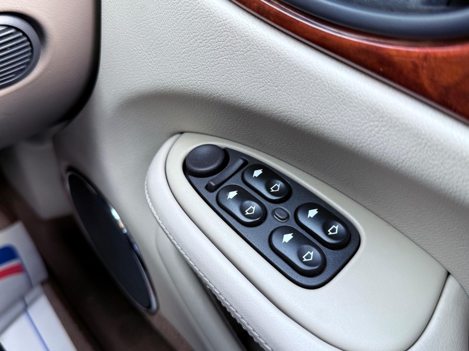 Used Jaguar XJ 1998 for sale - 76988759: Photo 71