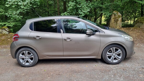 Used Peugeot 208 2014 for sale - 74568514: Photo 7
