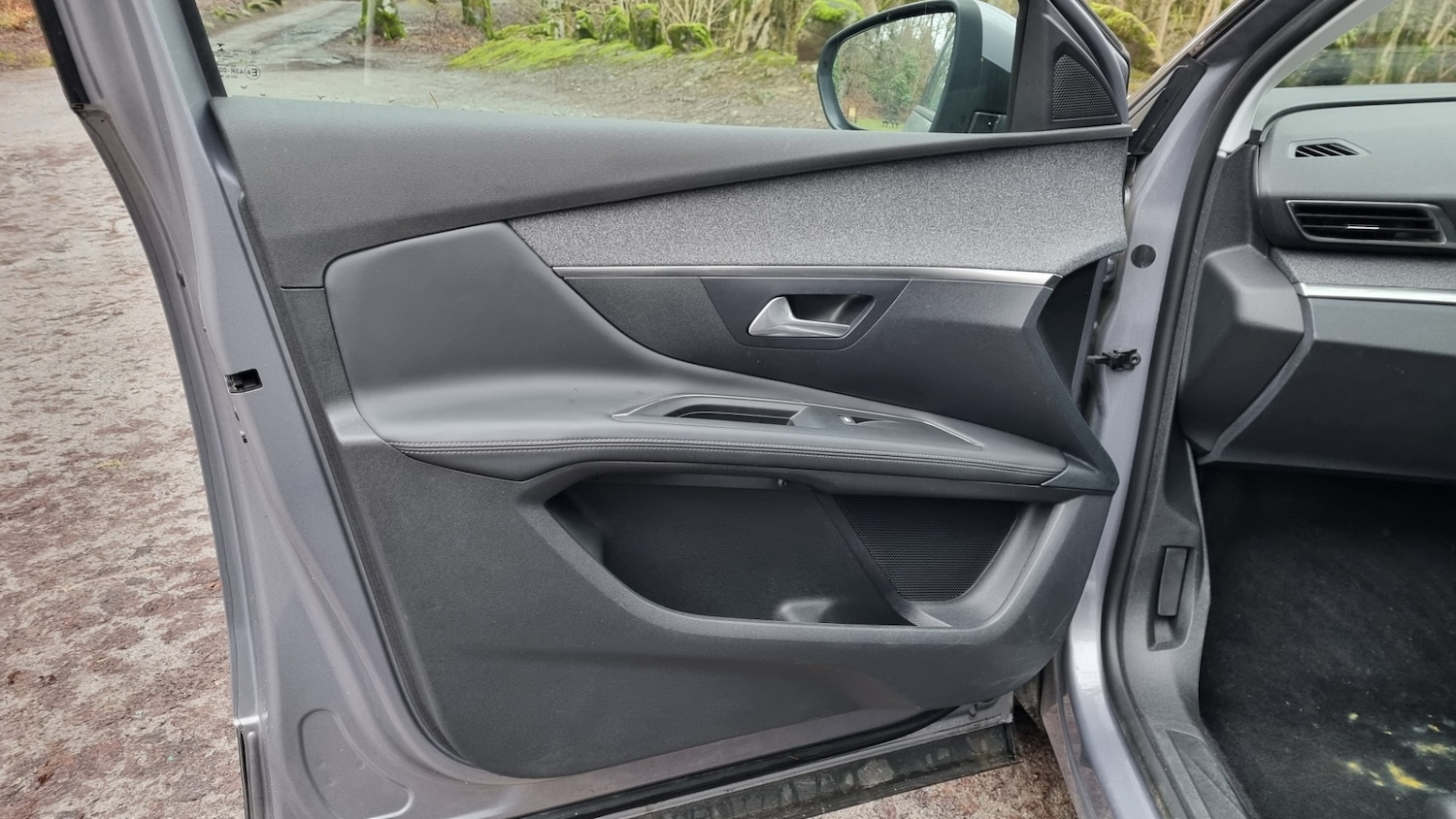 Used Peugeot 3008 2018 for sale - 77532459: Photo 28