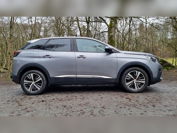Used Peugeot 3008 2018 for sale - 77532459: Photo