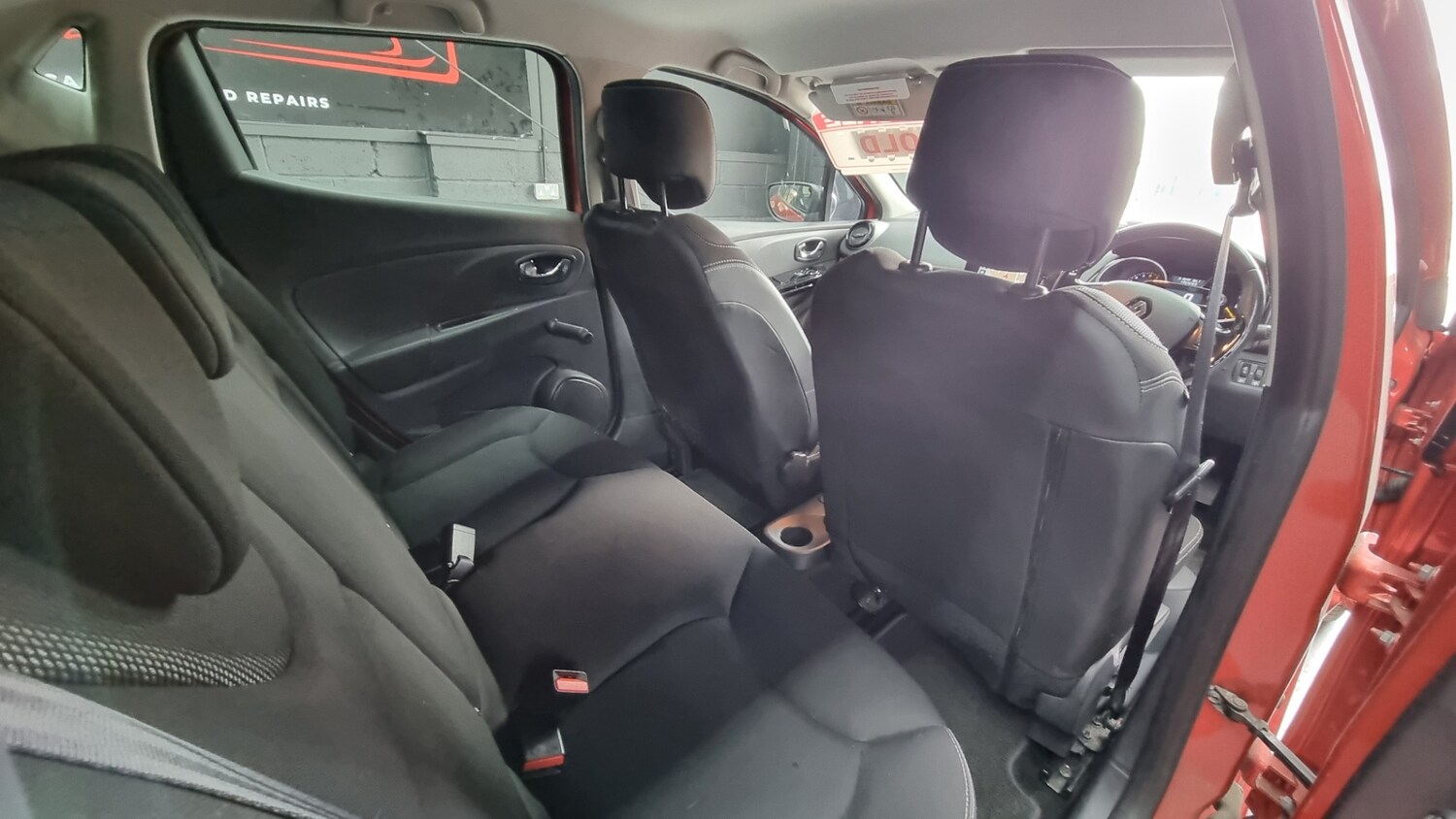 Used Renault Clio 2014 for sale - 75762492: Photo 21