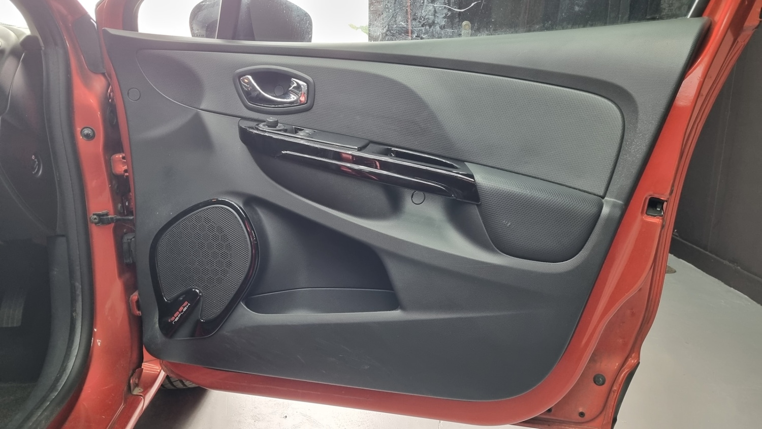 Used Renault Clio 2014 for sale - 75762492: Photo 23