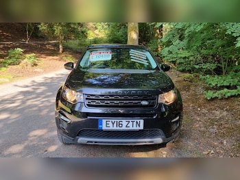 Used Land Rover Discovery Sport 2016 for sale - 75515024: Photo