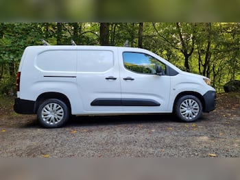 Used Peugeot Partner 2020 for sale - 79557333: Photo