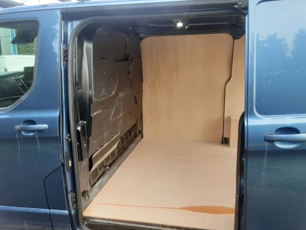 Used Ford Transit Custom 2019 for sale - 76481226: Photo 20