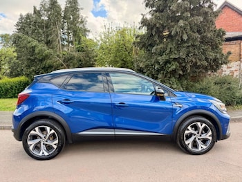 Used Renault Captur 2023 for sale - 78565269: Photo