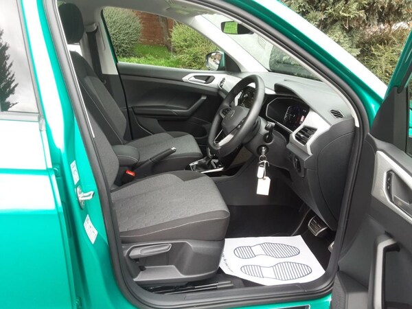 Used Volkswagen T-Cross 2024 for sale - 76131962: Photo 24