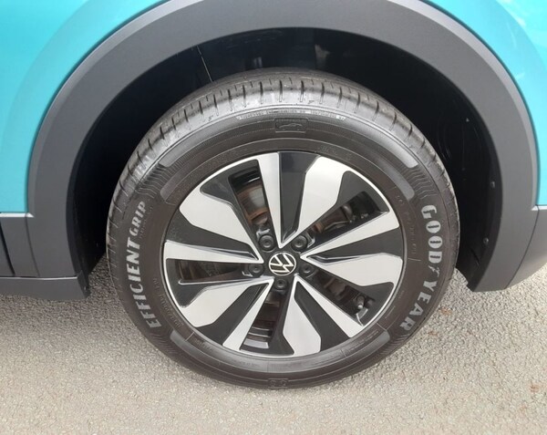 Used Volkswagen T-Cross 2024 for sale - 76131962: Photo 2