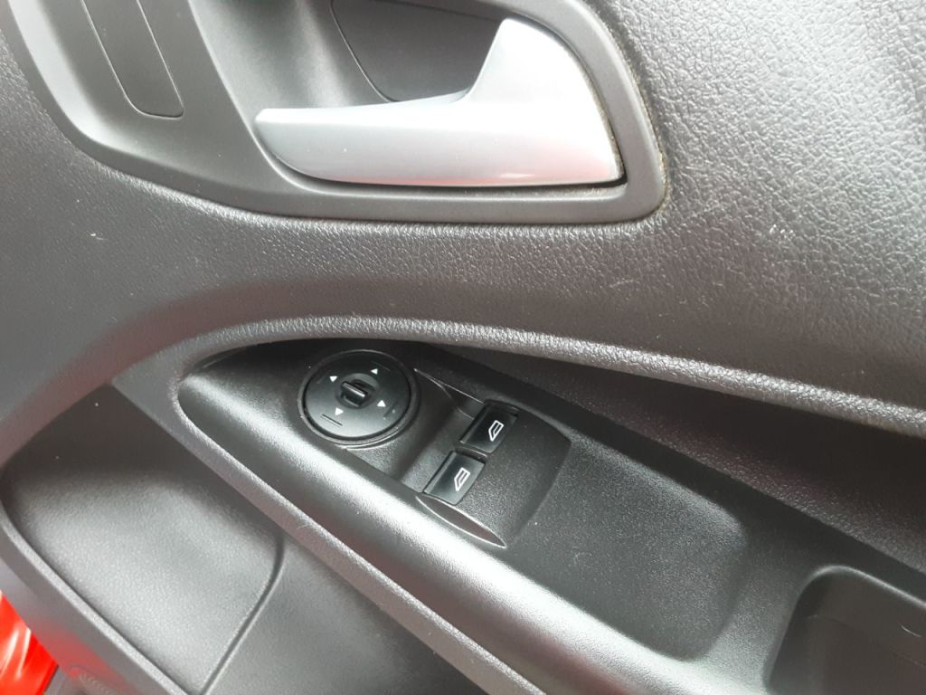 Used Ford Transit Connect 2015 for sale - 77821572: Photo 11
