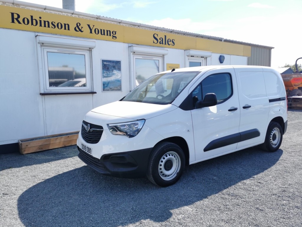 Used Vauxhall Combo 2019 for sale - 76312254: Photo 1