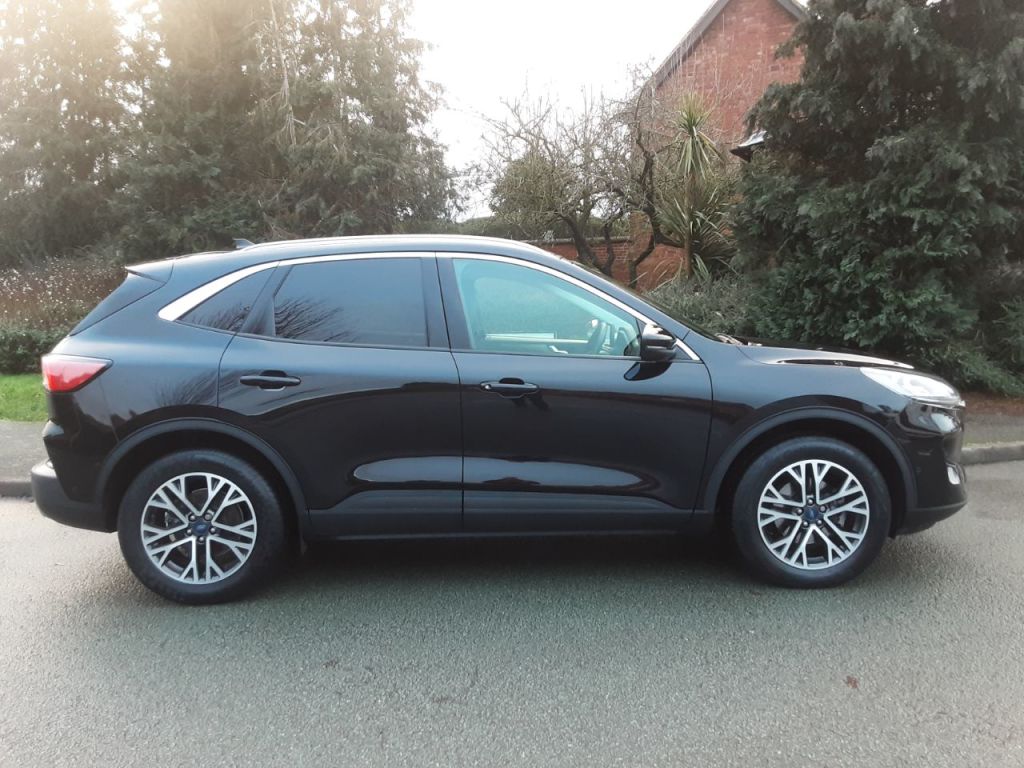 Used Ford Kuga 2022 for sale - 76972893: Photo 8