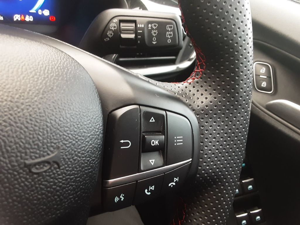 Used Ford Puma 2020 for sale - 76972892: Photo 27