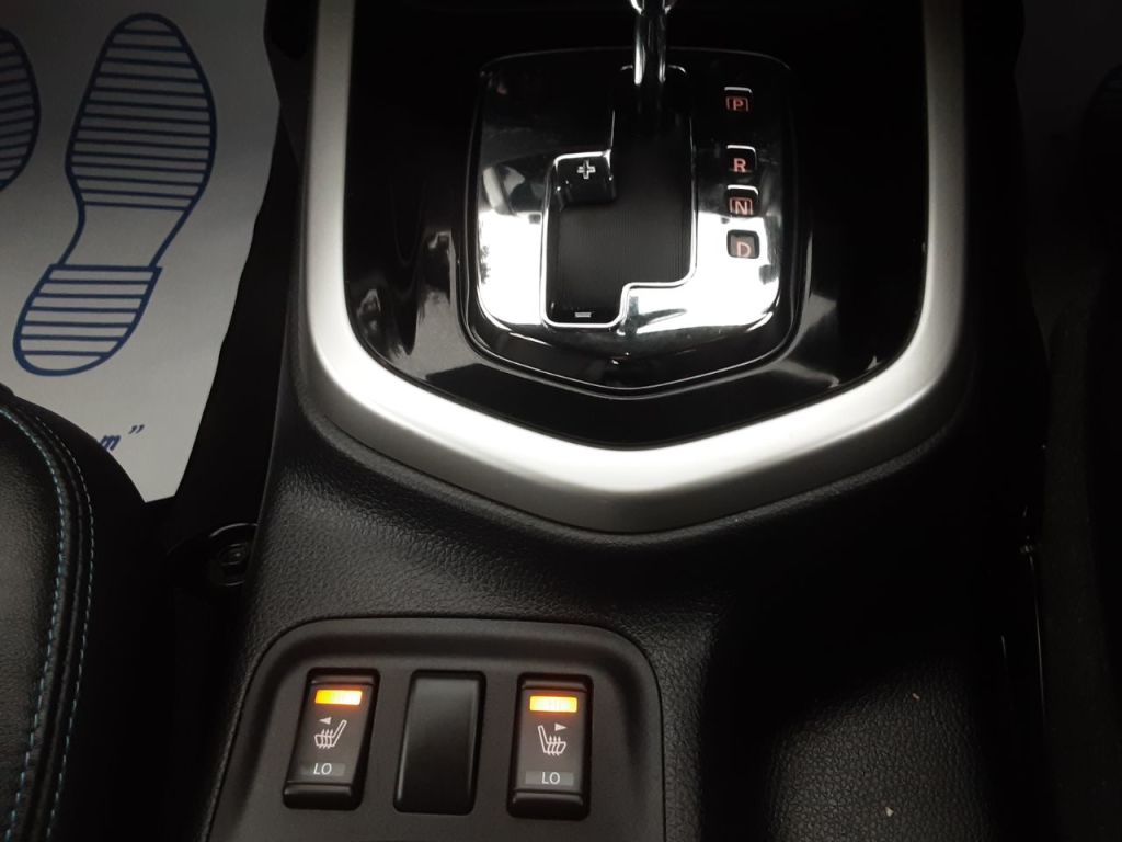 Used Nissan Navara 2021 for sale - 77287320: Photo 10