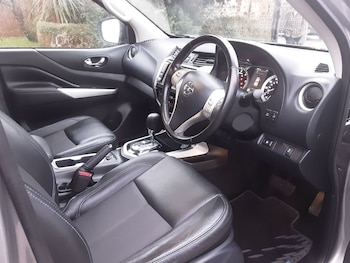 Used Nissan Navara 2021 for sale - 77287320: Photo