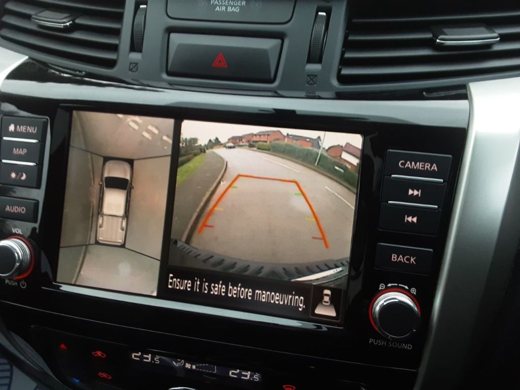 Used Nissan Navara 2021 for sale - 77287320: Photo 6