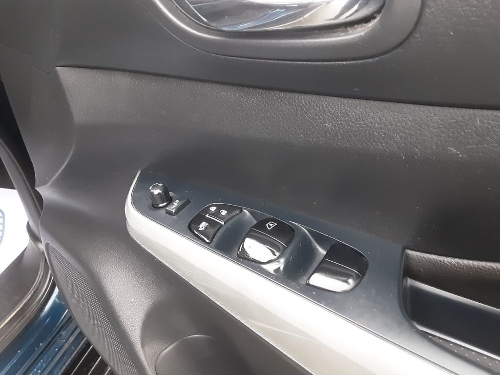 Used Nissan Navara 2021 for sale - 77546243: Photo 13