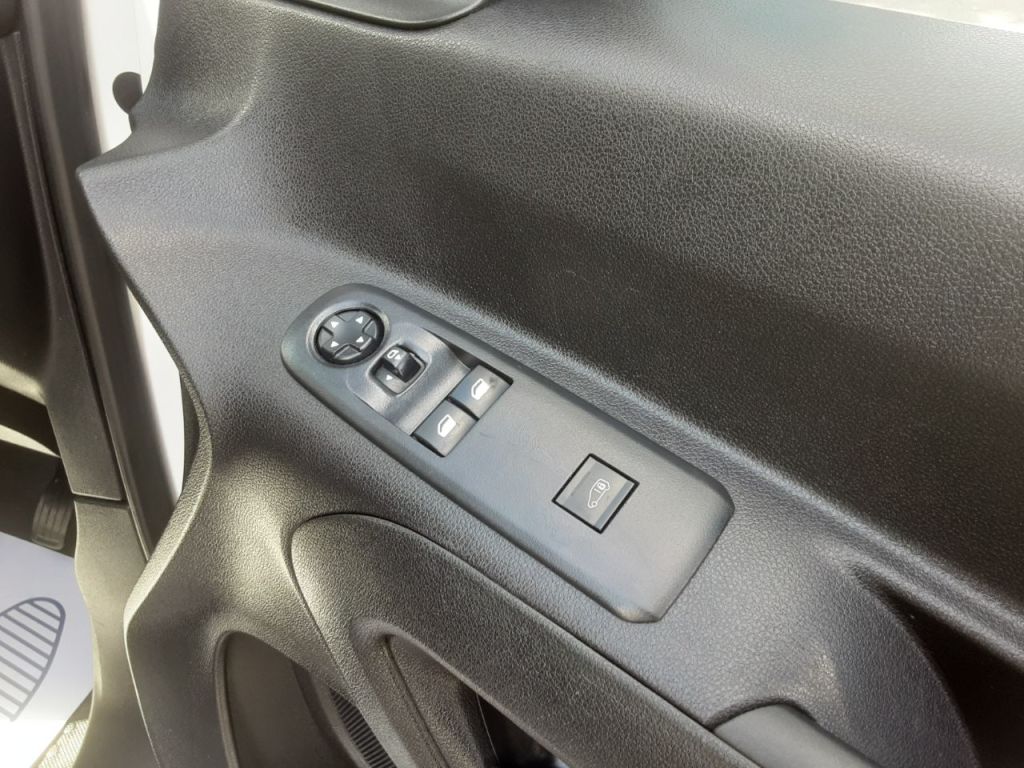 Used Peugeot Partner 2022 for sale - 78110087: Photo 12