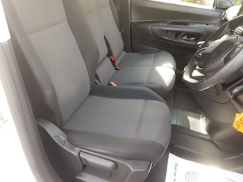 Used Peugeot Partner 2022 for sale - 78110087: Photo