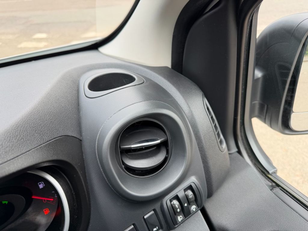 Used Renault Trafic 2021 for sale - 78011421: Photo 39