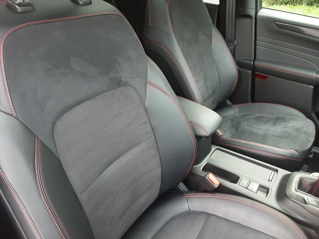 Used Ford Kuga 2022 for sale - 76819842: Photo 9