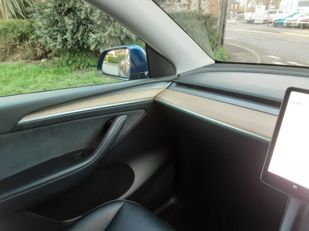 Used Tesla Model Y 2023 for sale - 78053378: Photo 24