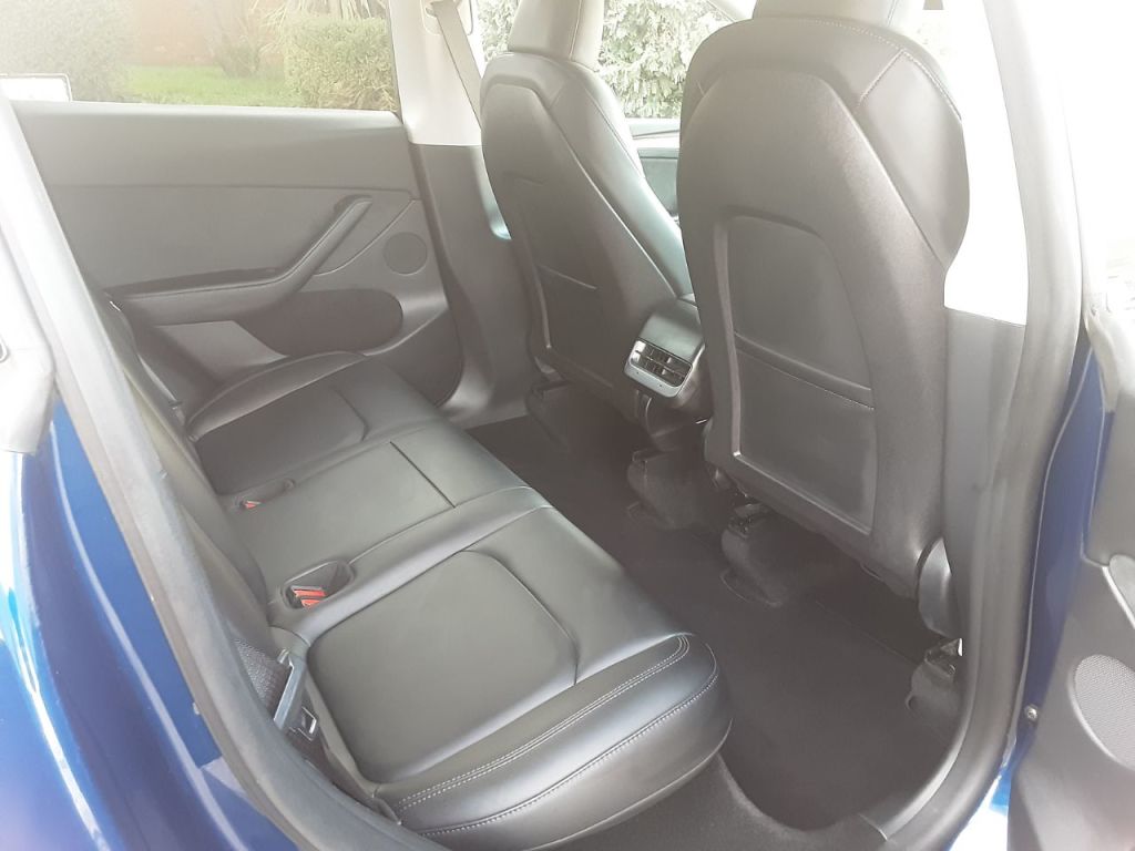 Used Tesla Model Y 2023 for sale - 78053378: Photo 28