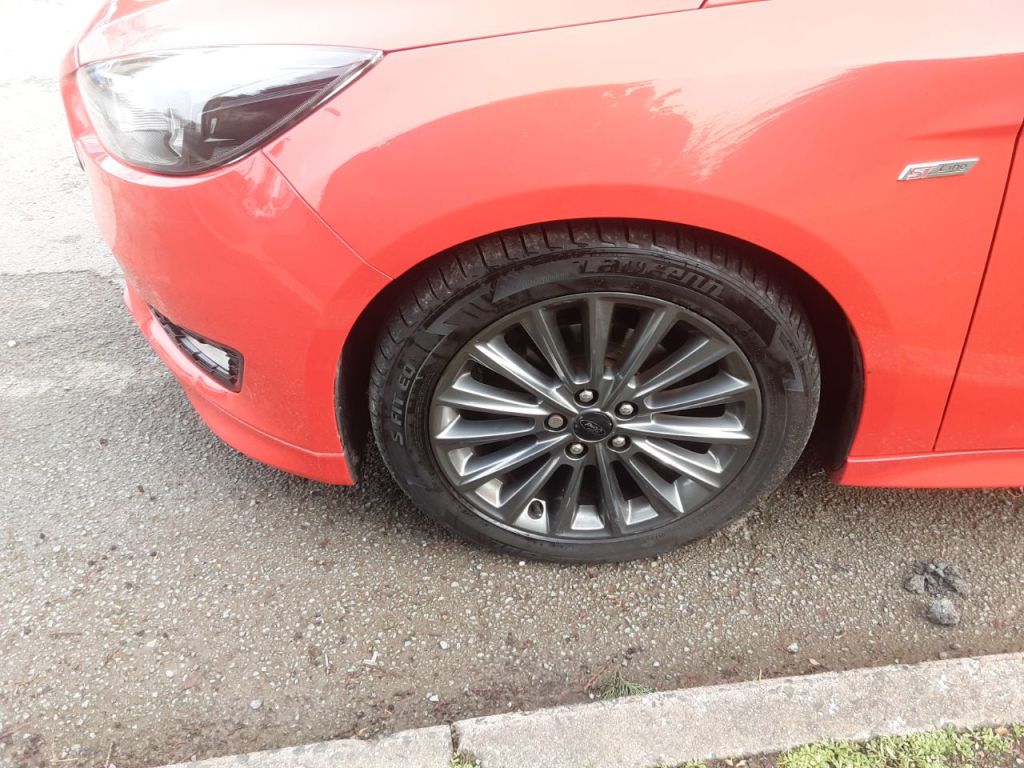 Used Ford Focus 2017 for sale - 77582571: Photo 15