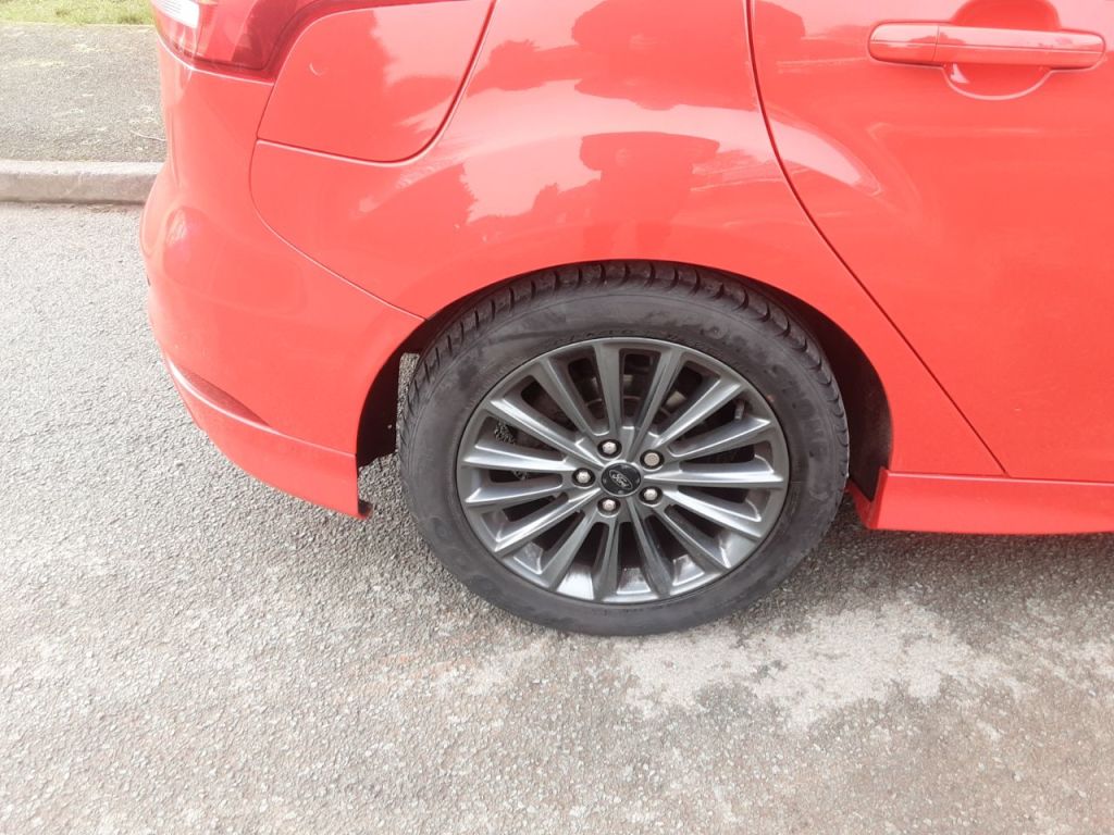 Used Ford Focus 2017 for sale - 77582571: Photo 8