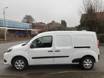 Used Nissan NV250 2021 for sale - 76985503: Photo