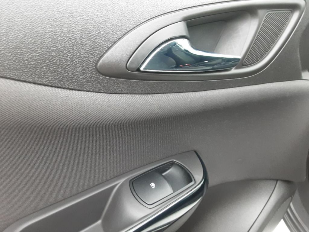 Used Vauxhall Corsa Van 2016 for sale - 75701313: Photo 26