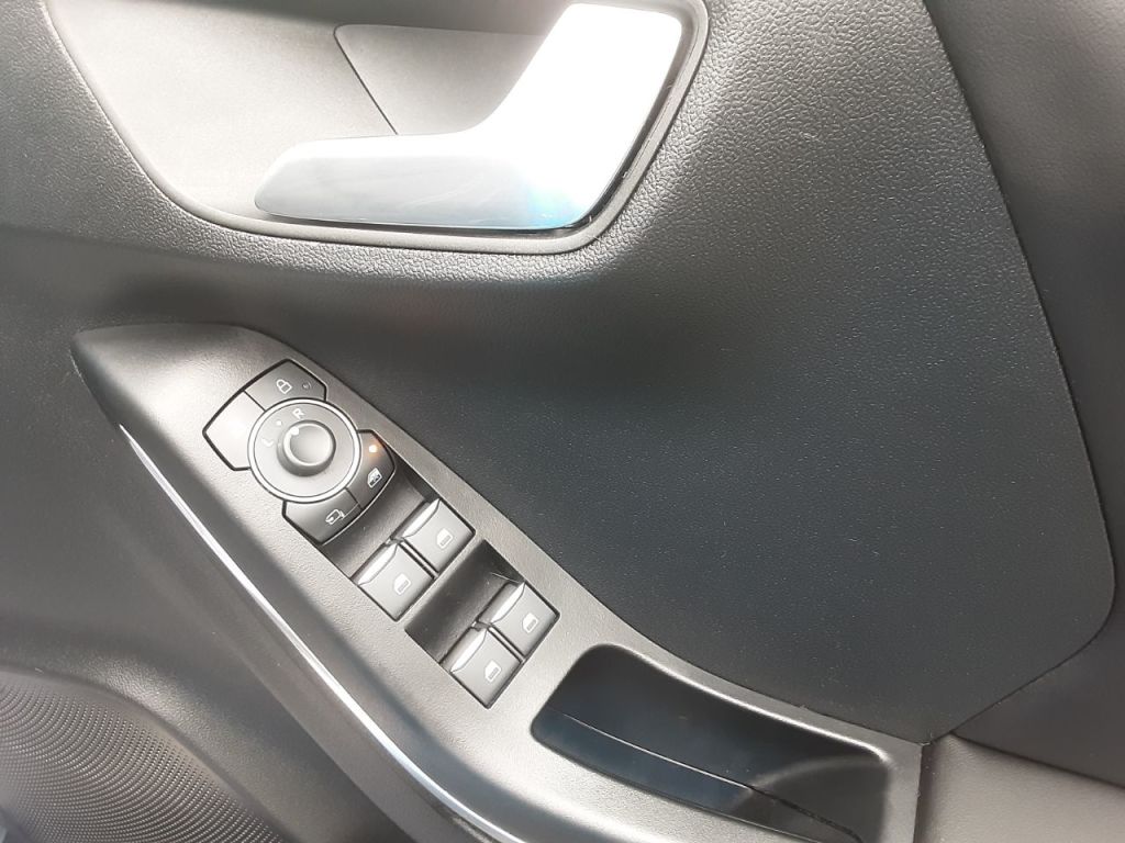 Used Ford Puma 2023 for sale - 76723418: Photo 33