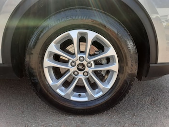Used Ford Kuga 2025 for sale - 79480769: Photo