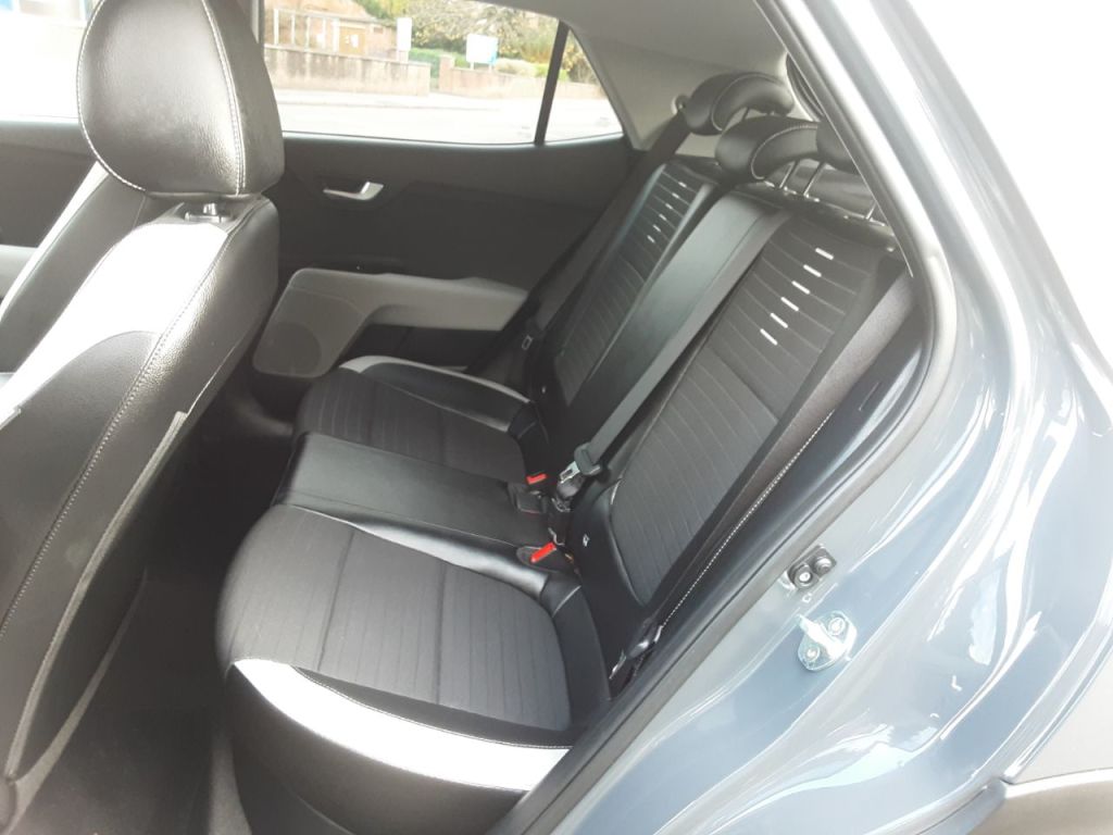 Used Kia Stonic 2022 for sale - 76395492: Photo 22