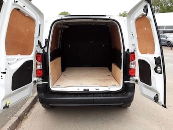 Used Citroen Berlingo 2023 for sale - 78444027: Photo