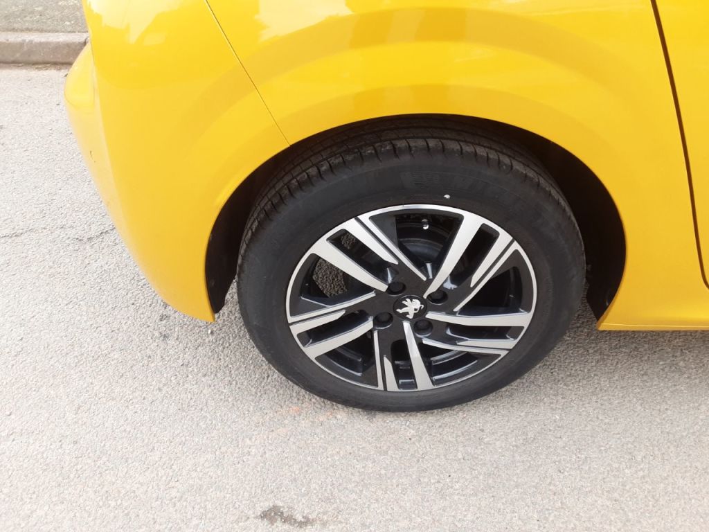 Used Peugeot 208 2023 for sale - 77593317: Photo 10