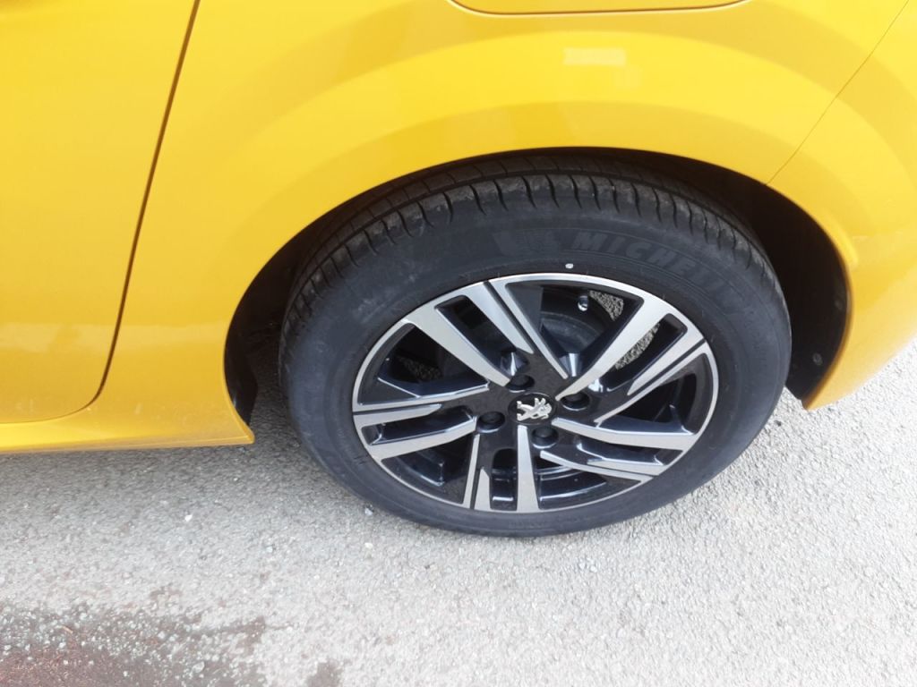 Used Peugeot 208 2023 for sale - 77593317: Photo 11