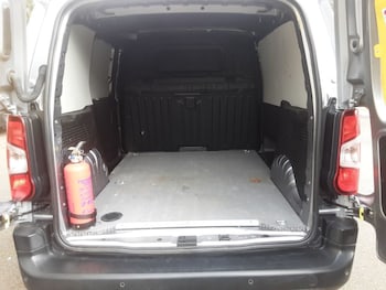 Used Vauxhall Combo 2022 for sale - 77821576: Photo