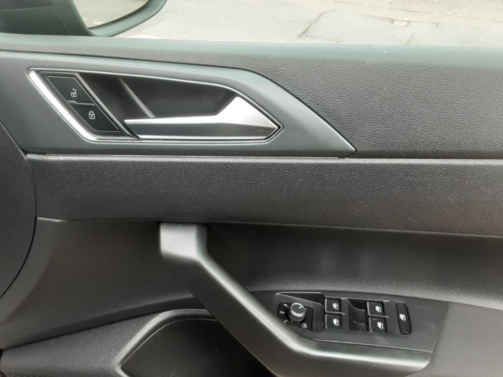 Used Volkswagen Taigo 2023 for sale - 77666119: Photo 28