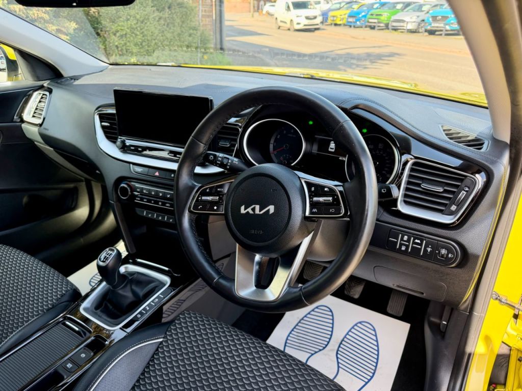 Used Kia XCeed 2023 for sale - 78167800: Photo 23