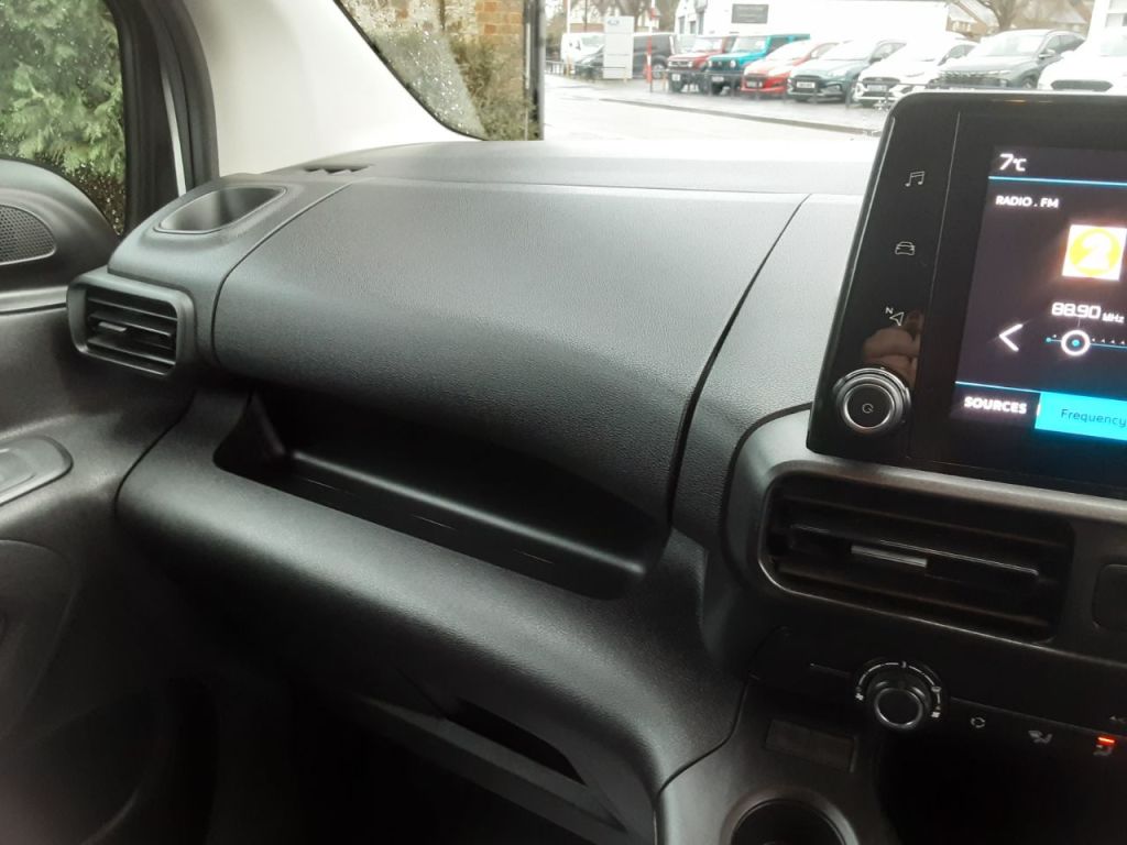 Used Citroen Berlingo 2022 for sale - 77392008: Photo 15