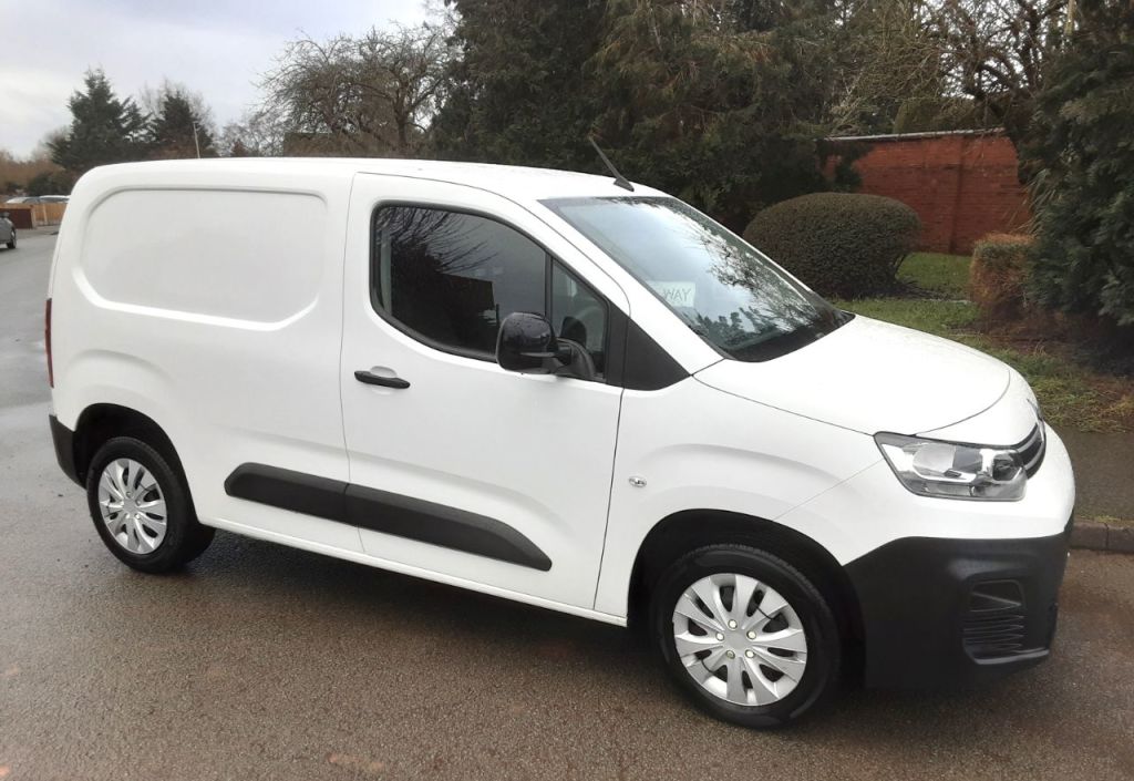 Used Citroen Berlingo 2022 for sale - 77392008: Photo 3